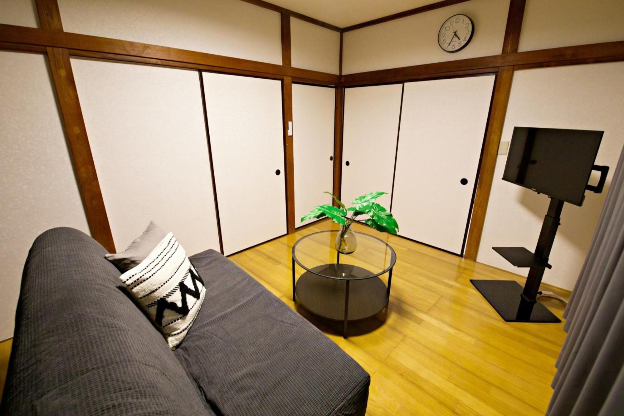 梅屋敷貸戸建 アパート